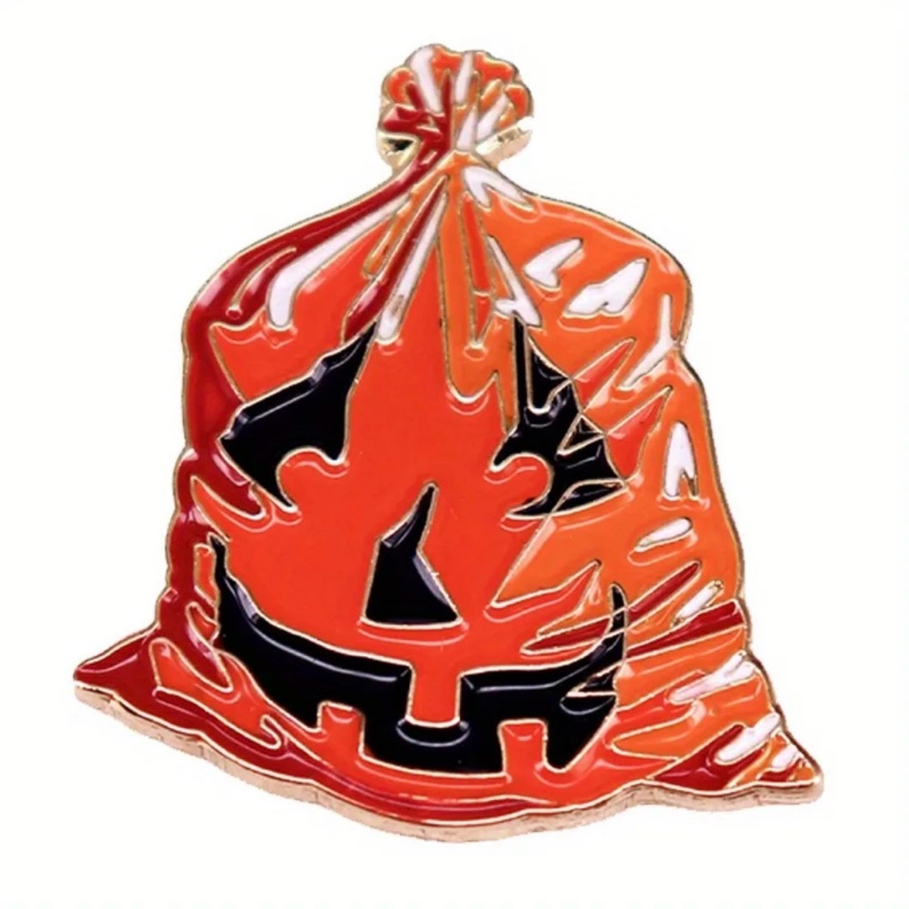 New Pumpkin Leaf Bag Pin